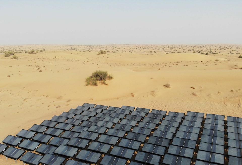 US tech firm turns Dubai desert air into bottled water - TECHx Media