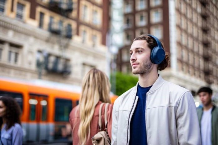 Sony MEA launches WH-CH710N Noise Cancelling Headphones in the UAE