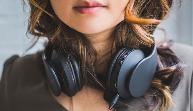 Sennheiser - headphones - earbuds - techxmedia