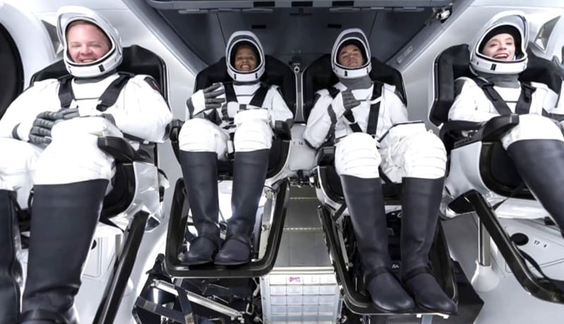 SpaceX - first all-civilian crew - orbit - techxmedia