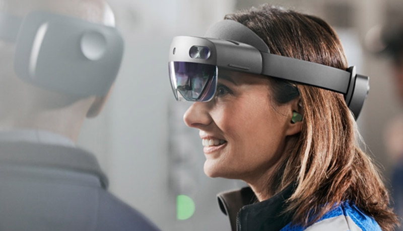 Microsoft HoloLens 2 Industrial Edition - techxmedia