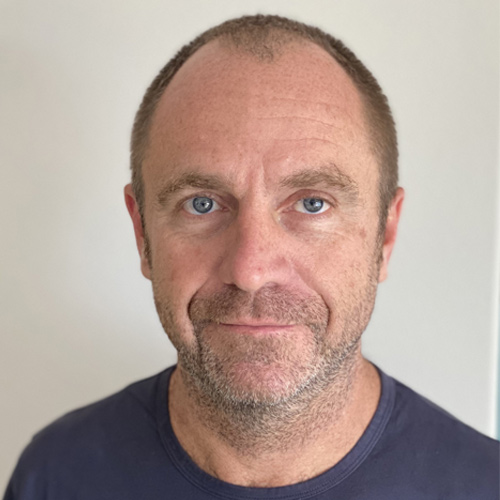Howard-Casual-Headshot - VAD Technologies - strategic partnership - Time To Reply Ltd - timetoreply - Business Email Analytics products - Email Analytics products - Techxmedia