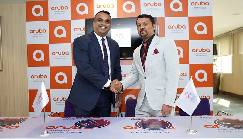 Aruba signs MoU with SISD to strengthen learning experiences