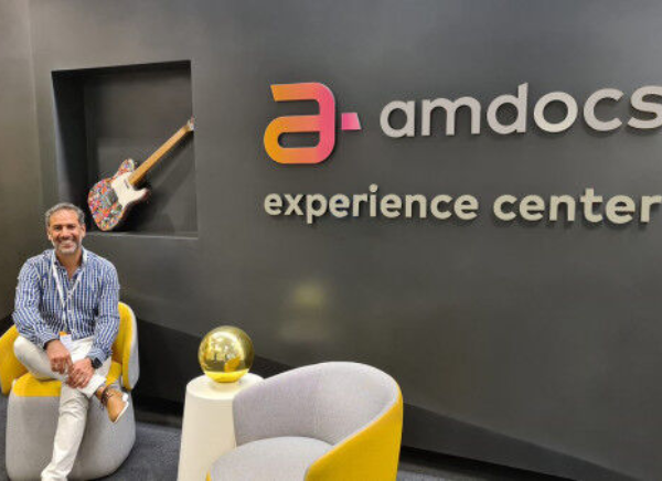 AfricaCom delegates invited to experience Augmented Reality with Amdocs